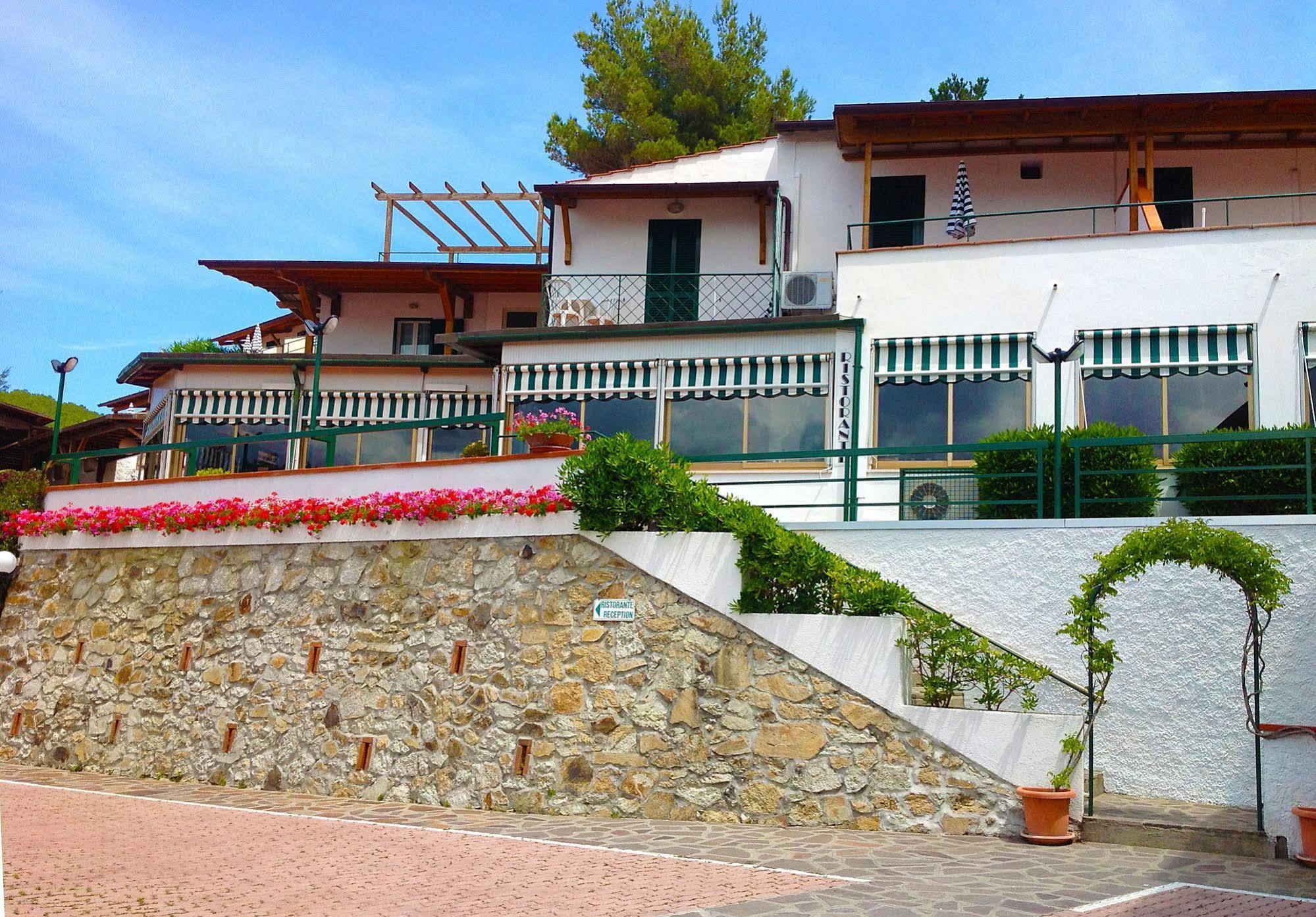 Hotel Paradiso Portoferraio Exterior foto